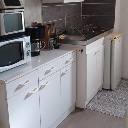 Chez Shona Hotel Lagrasse Bagian luar foto