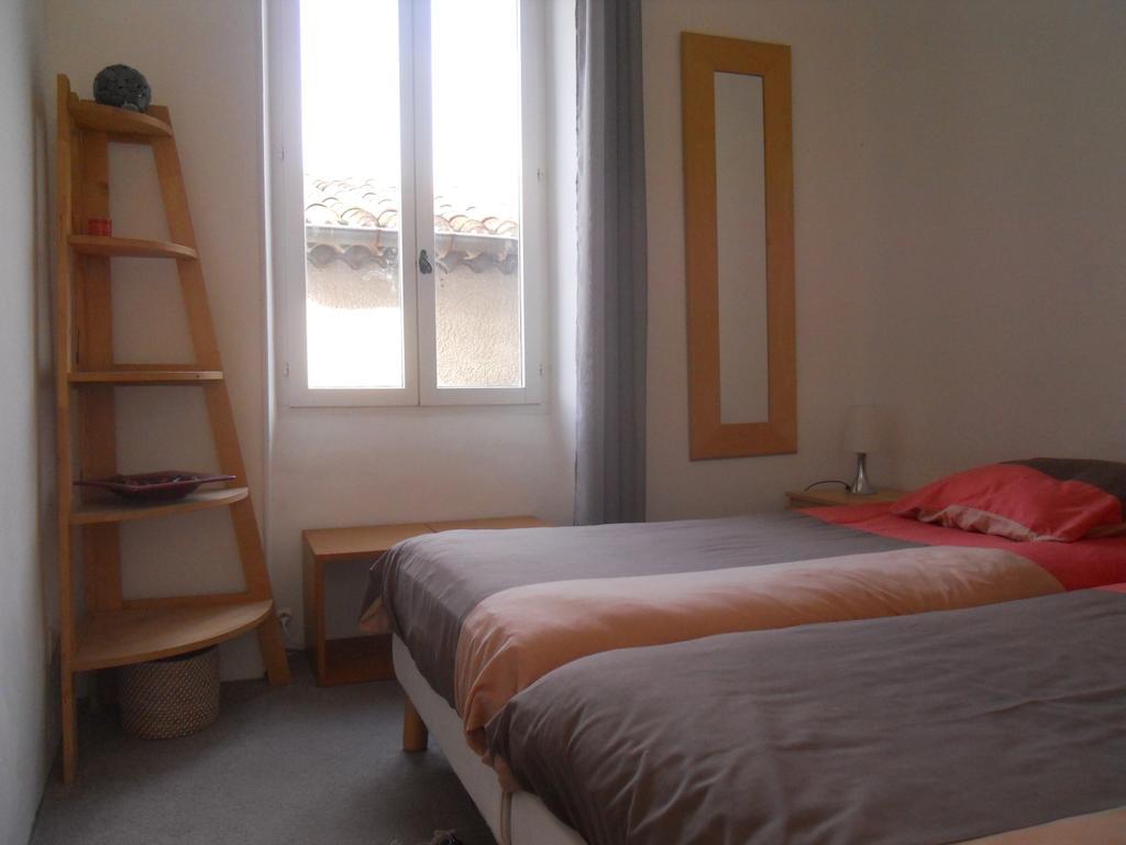 Chez Shona Hotel Lagrasse Ruang foto